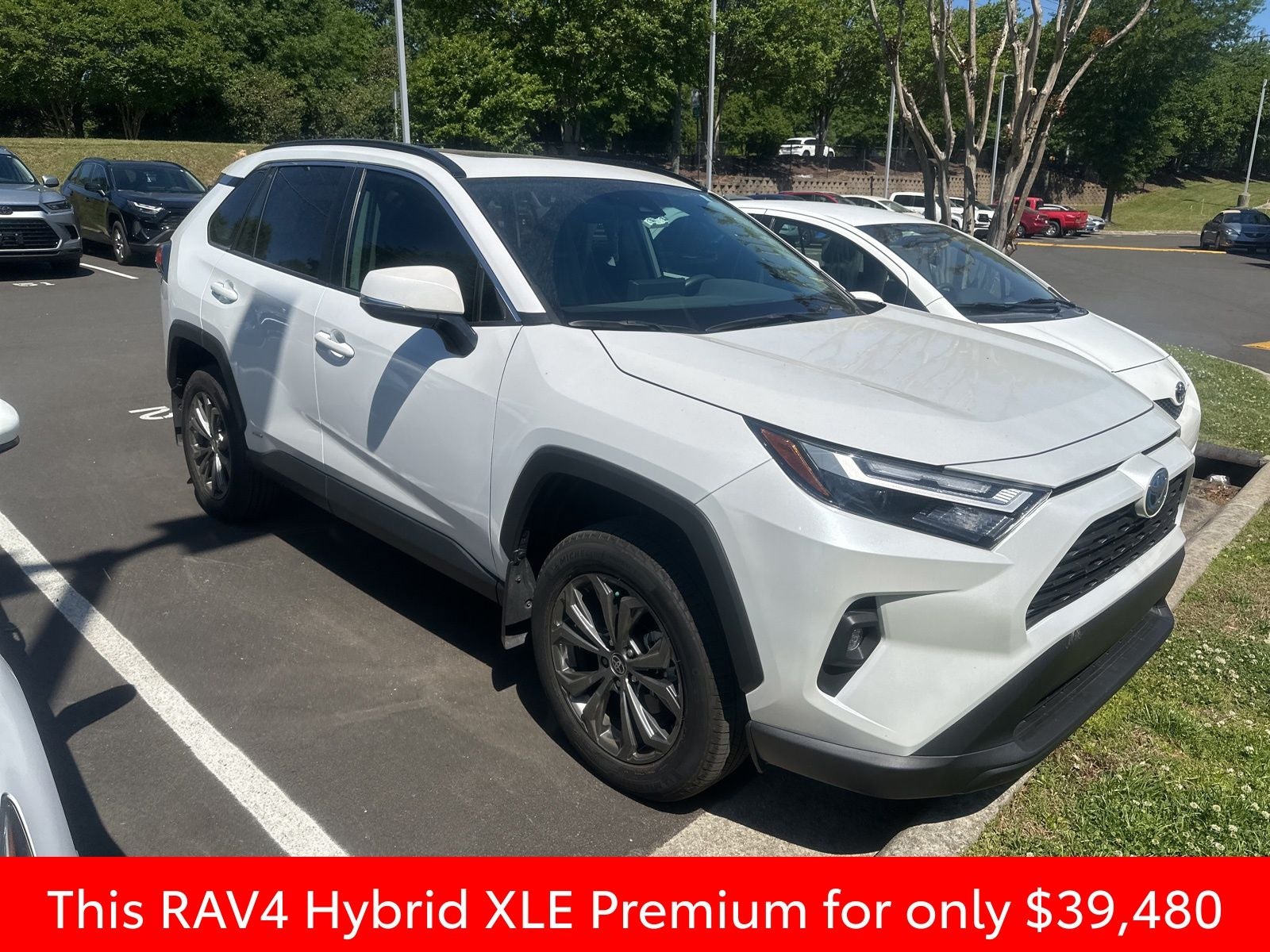 2024 Toyota RAV4 Hybrid XLE Premium