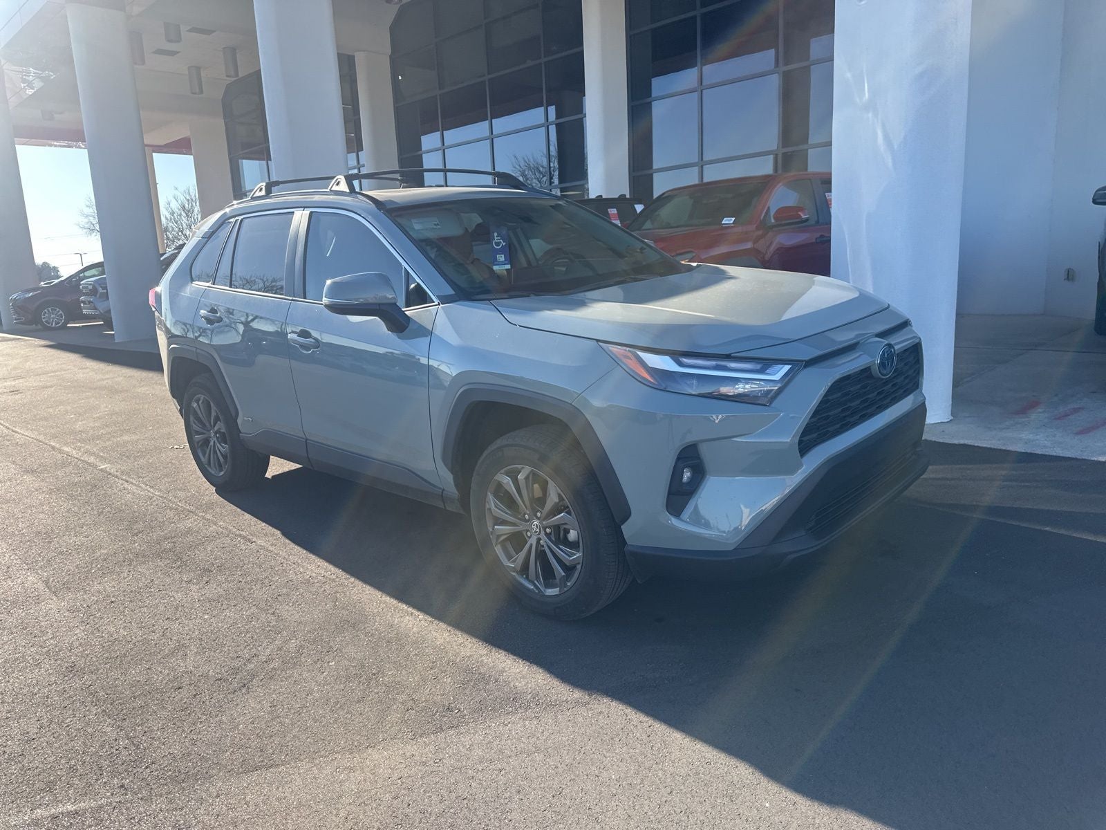2023 Toyota RAV4 Hybrid XLE Premium