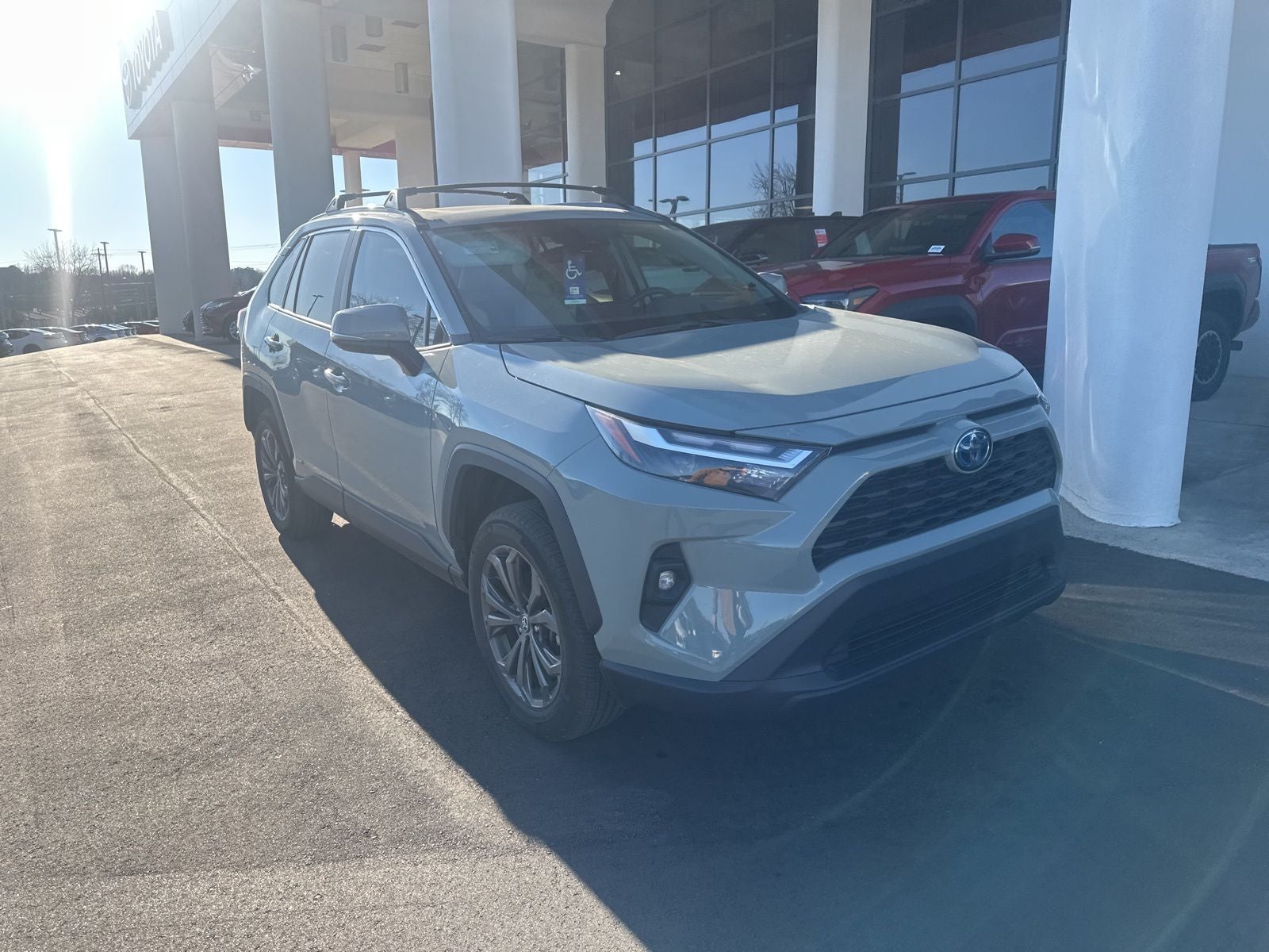 2023 Toyota RAV4 Hybrid XLE Premium