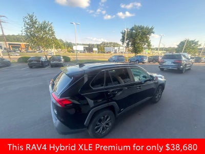 2023 Toyota RAV4 Hybrid XLE Premium
