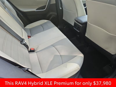 2023 Toyota RAV4 Hybrid XLE Premium