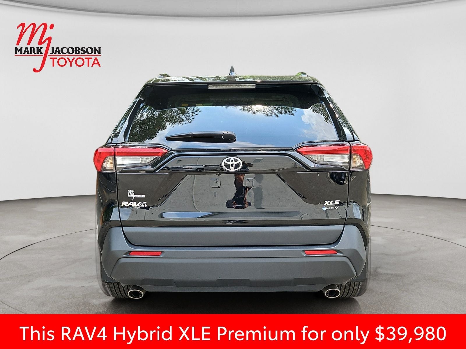 2025 Toyota RAV4 Hybrid XLE Premium
