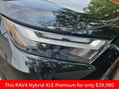 2025 Toyota RAV4 Hybrid XLE Premium