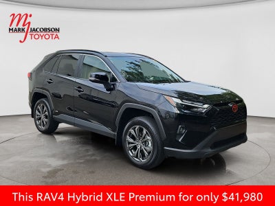 2025 Toyota RAV4 Hybrid XLE Premium