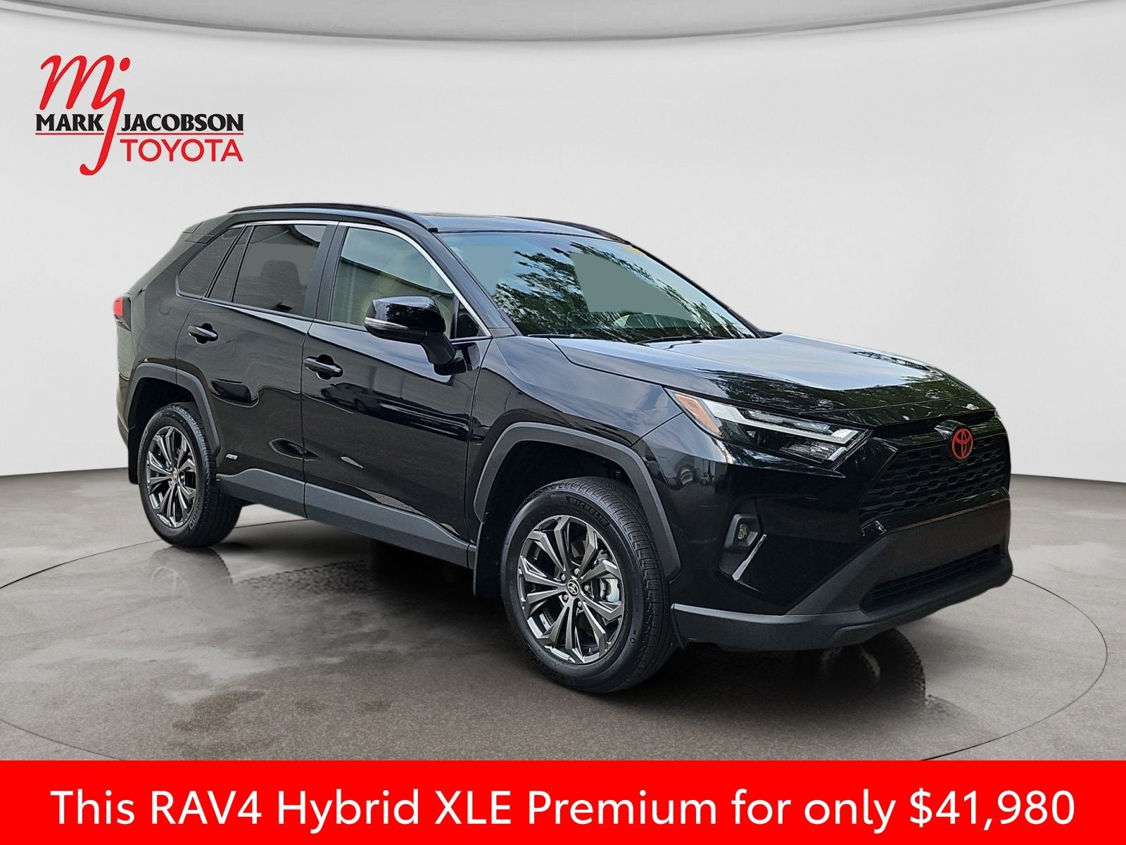 2025 Toyota RAV4 Hybrid XLE Premium