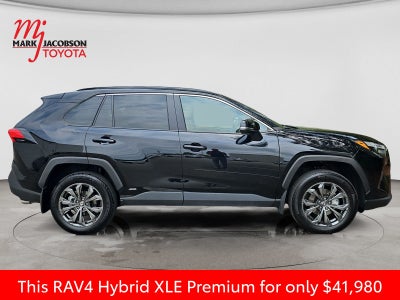 2025 Toyota RAV4 Hybrid XLE Premium