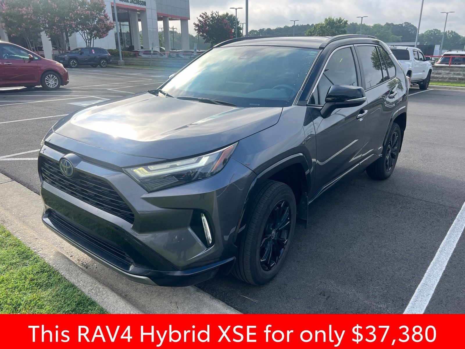 2024 Toyota RAV4 Hybrid XSE