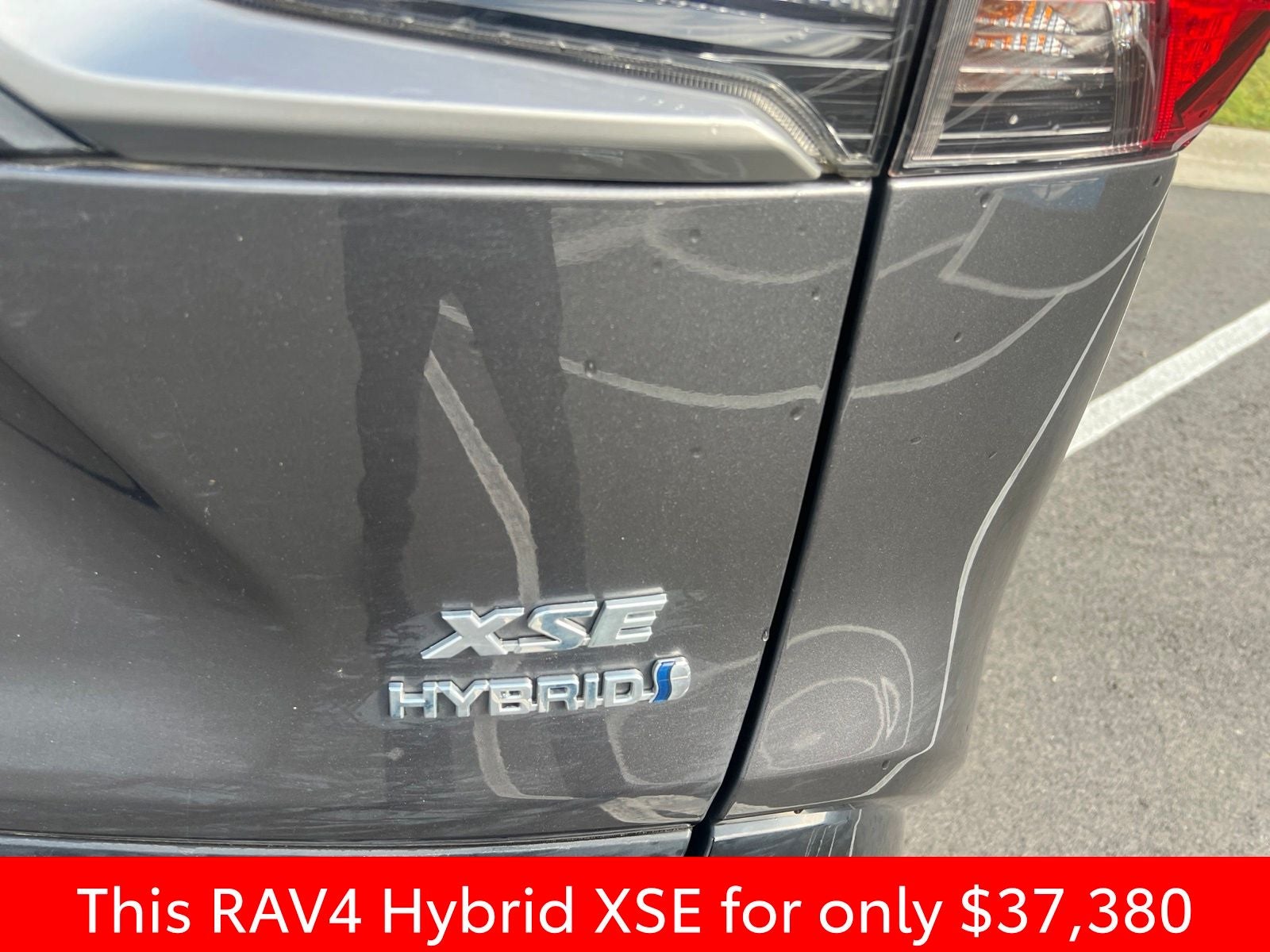 2024 Toyota RAV4 Hybrid XSE