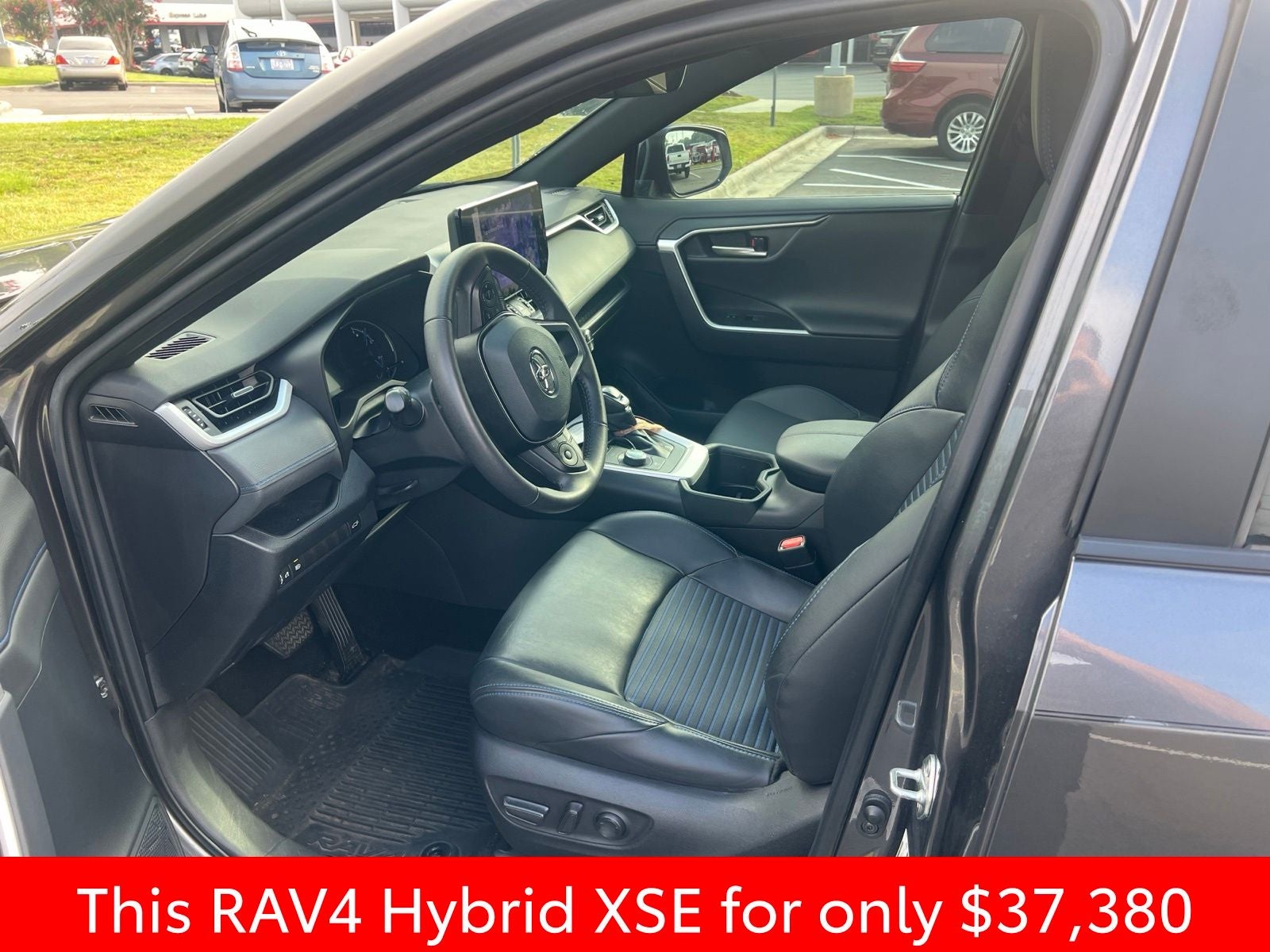 2024 Toyota RAV4 Hybrid XSE