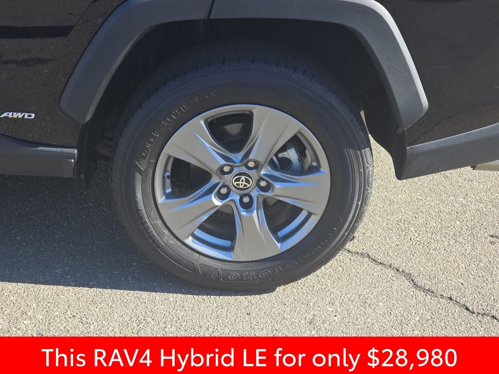 2024 Toyota RAV4 Hybrid LE
