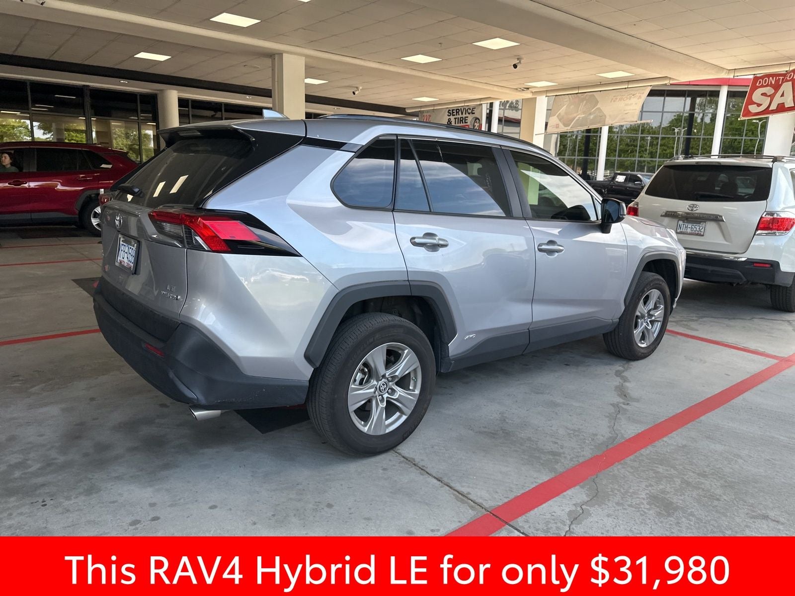 2024 Toyota RAV4 Hybrid LE
