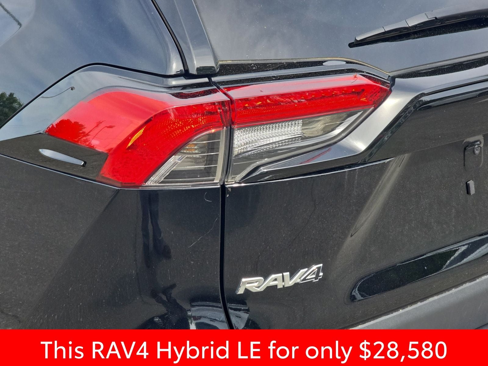 2023 Toyota RAV4 Hybrid LE