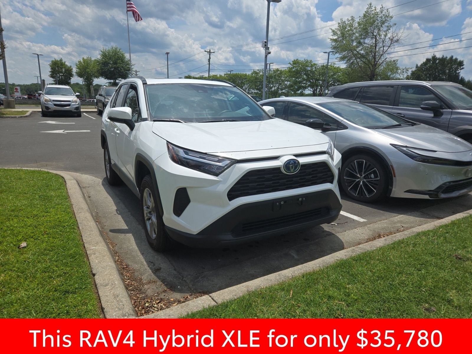 2024 Toyota RAV4 Hybrid XLE