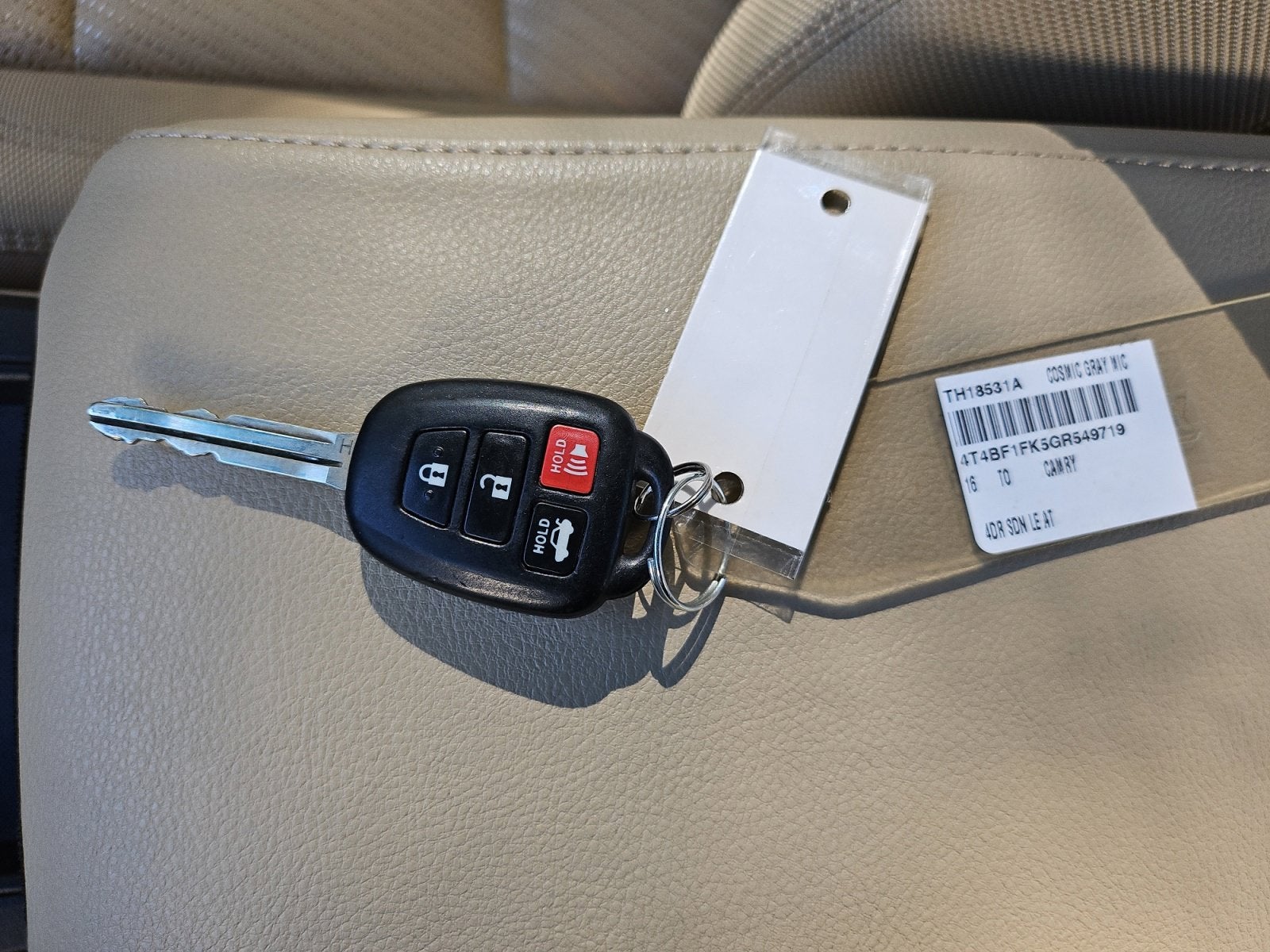 2016 Toyota Camry LE