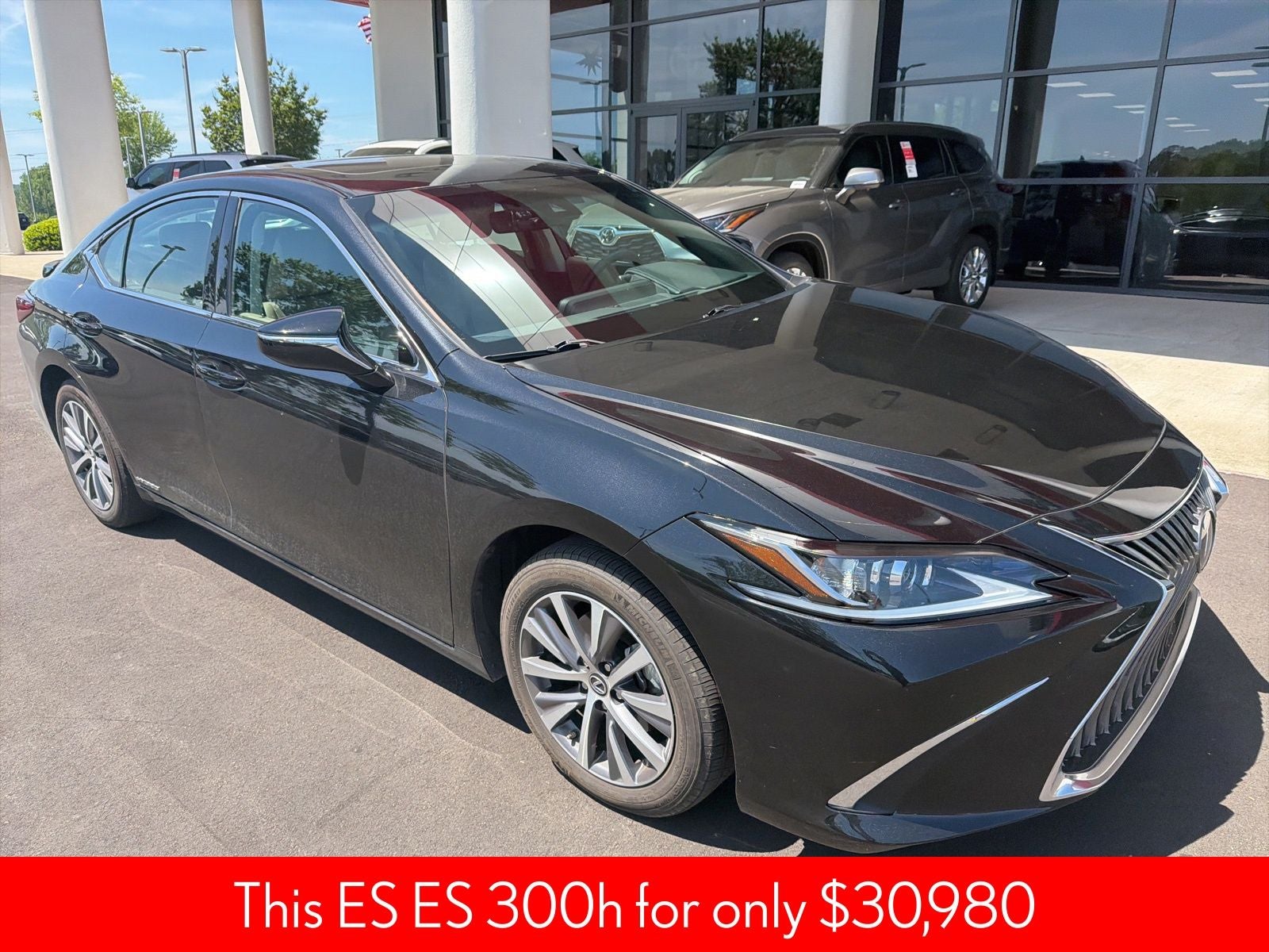 2021 Lexus ES 300h