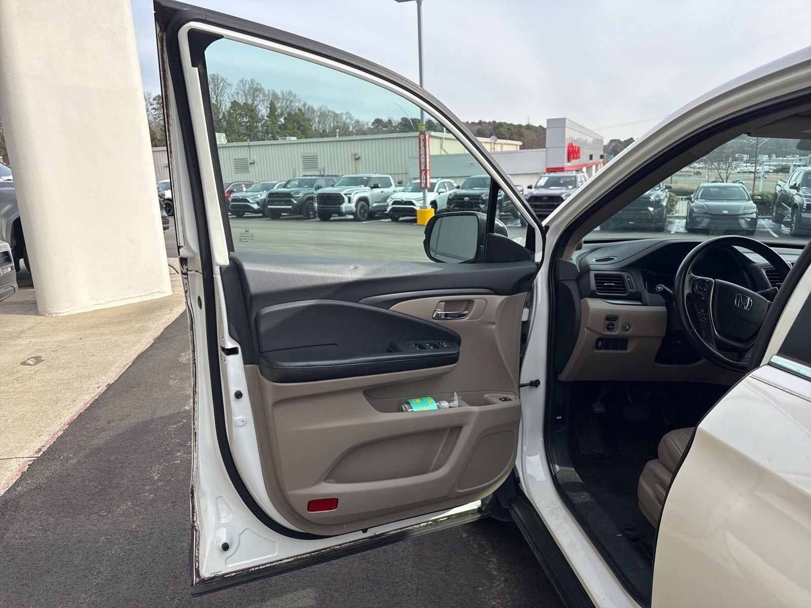 2016 Honda Pilot EX-L w/Rear Entertainment System