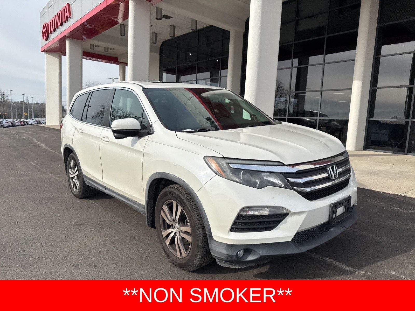 2016 Honda Pilot EX-L w/Rear Entertainment System