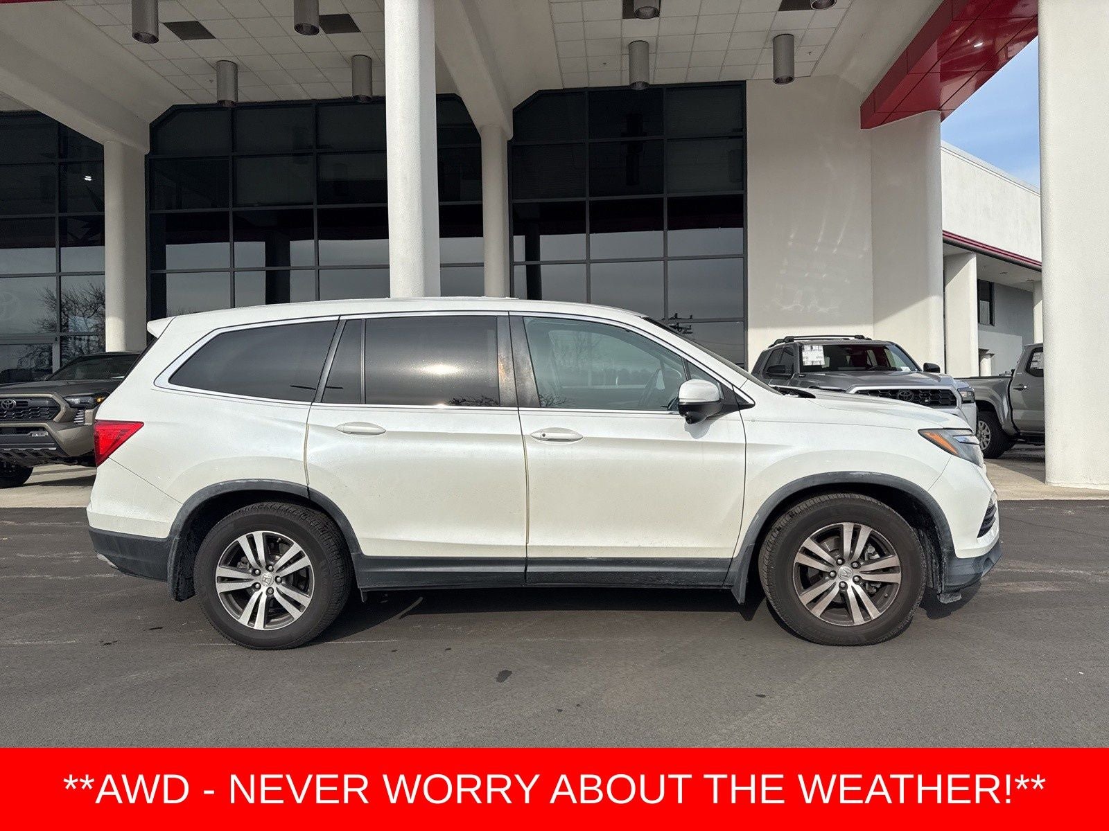 2016 Honda Pilot EX-L w/Rear Entertainment System