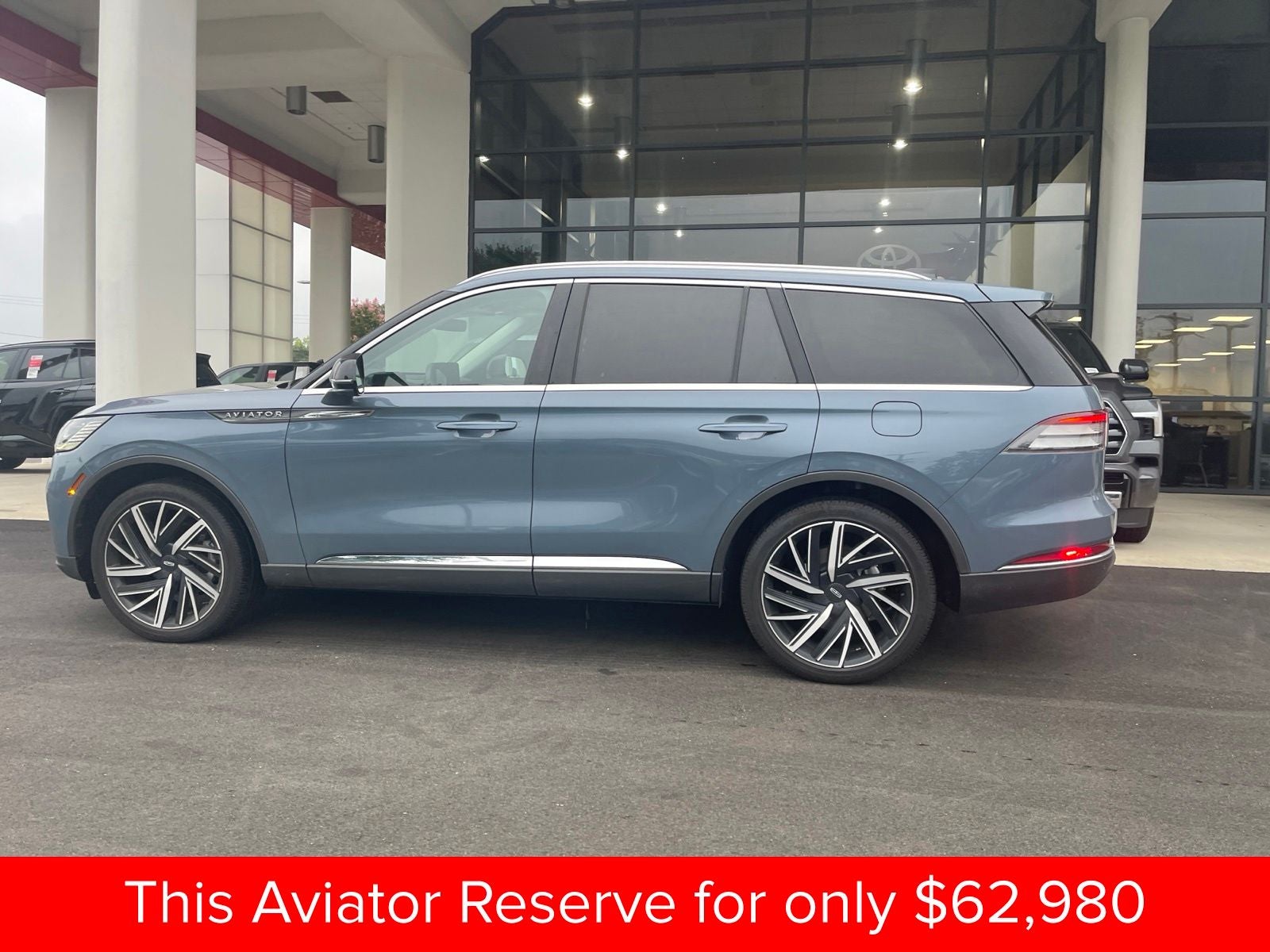 2025 Lincoln Aviator Reserve