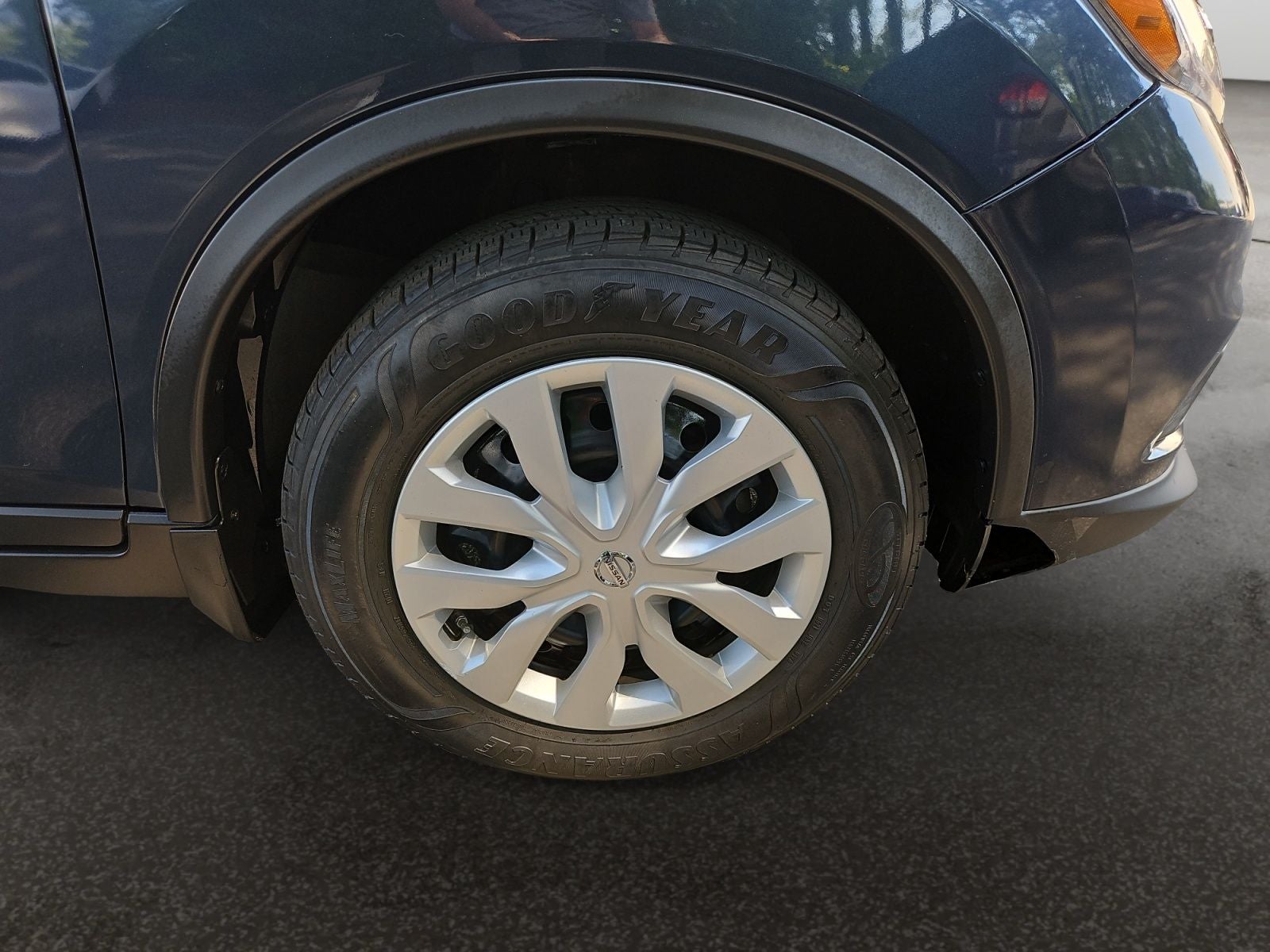 2015 Nissan Rogue S