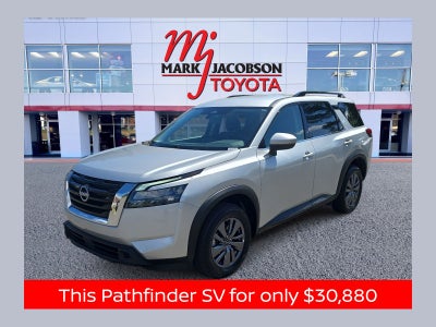 2025 Nissan Pathfinder SV
