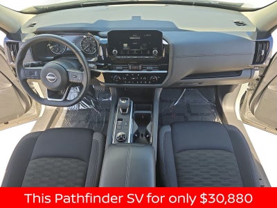 2025 Nissan Pathfinder SV