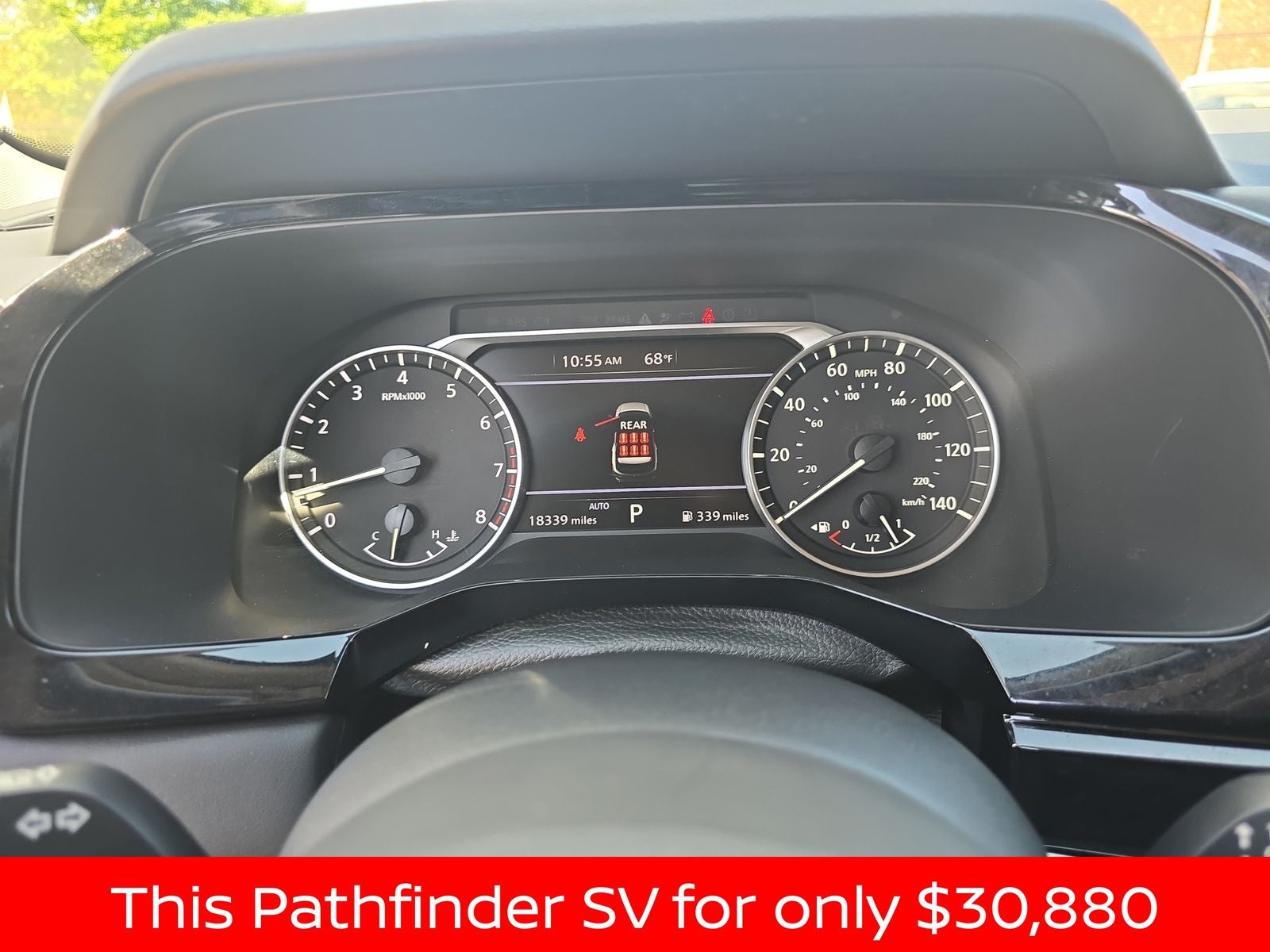 2025 Nissan Pathfinder SV