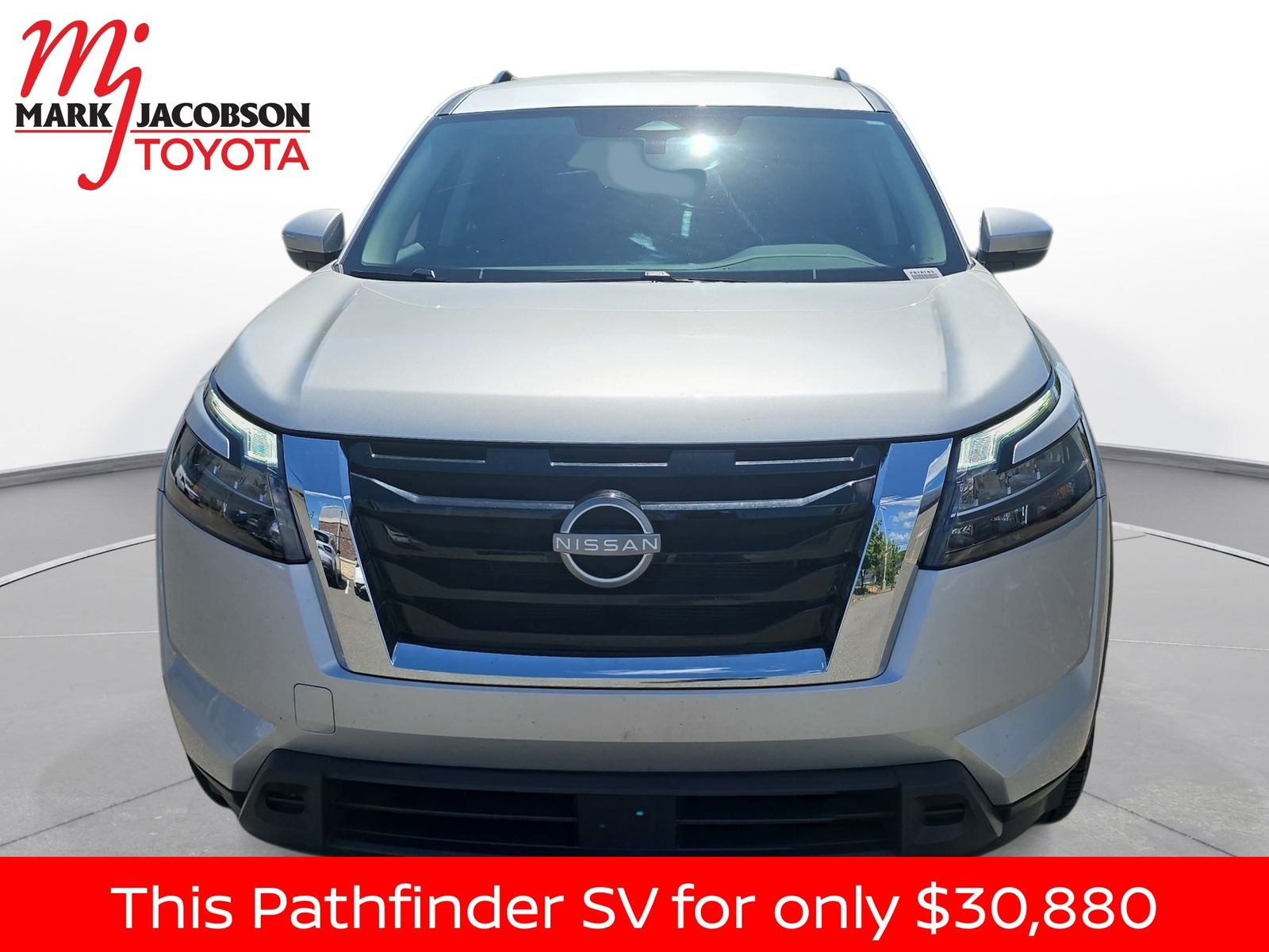 2025 Nissan Pathfinder SV