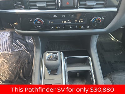 2025 Nissan Pathfinder SV