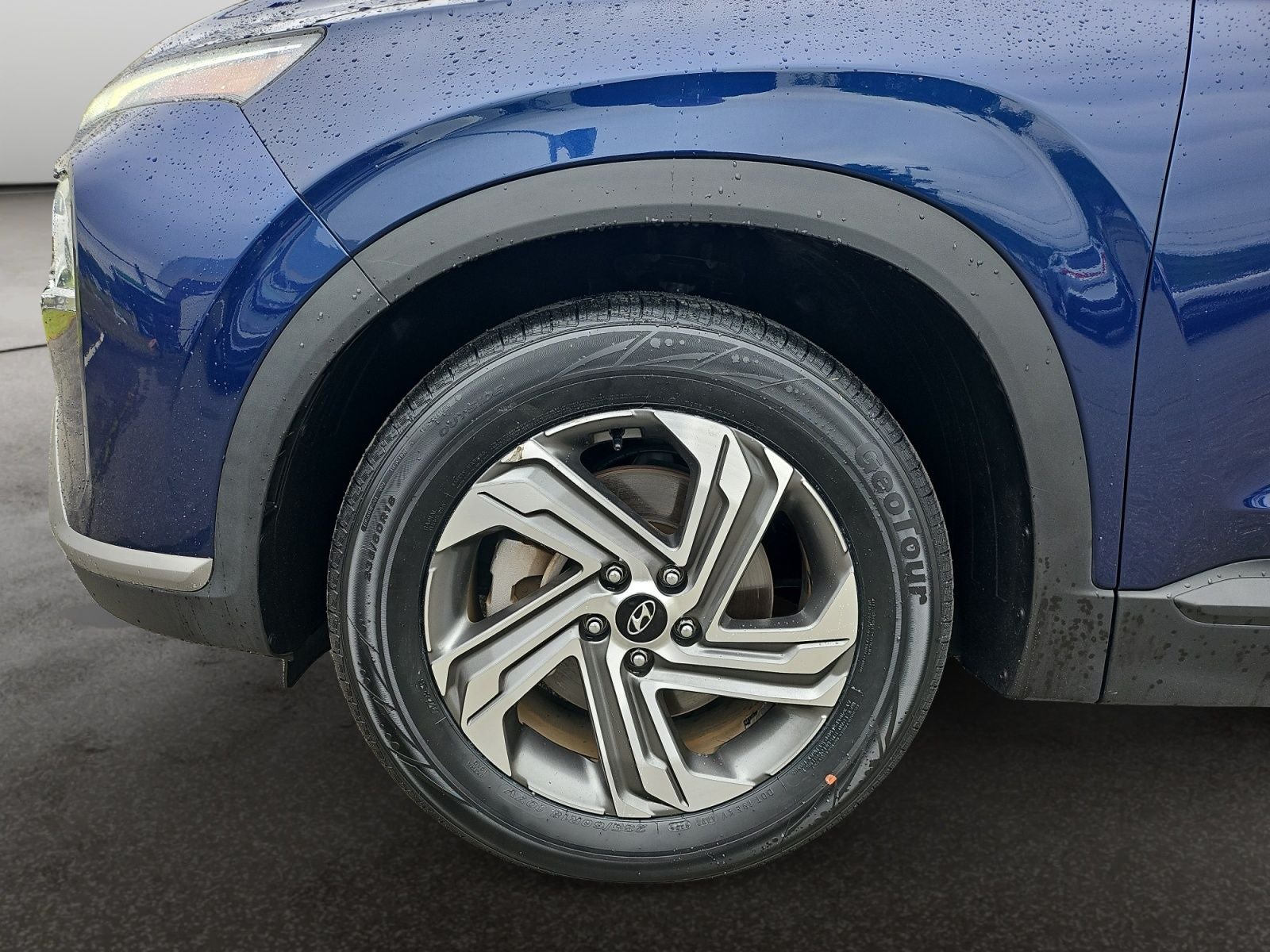 2023 Hyundai Santa Fe SE