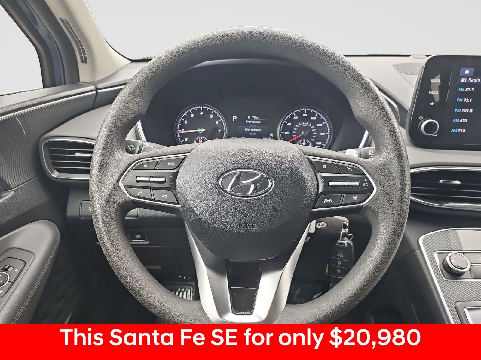 2023 Hyundai Santa Fe SE