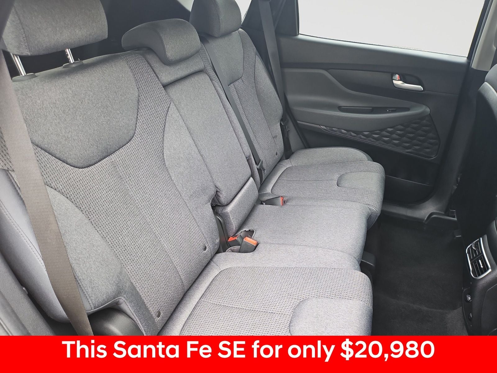 2023 Hyundai Santa Fe SE