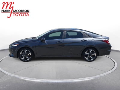 2022 Hyundai Elantra Limited