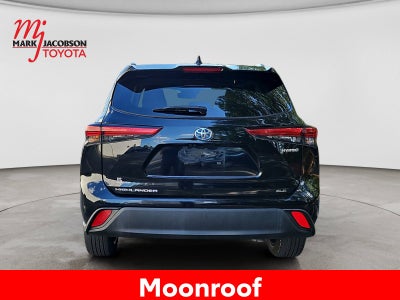 2023 Toyota Highlander Hybrid Bronze Edition