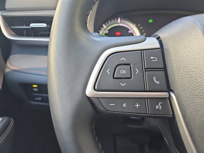 2023 Toyota Highlander Hybrid Bronze Edition
