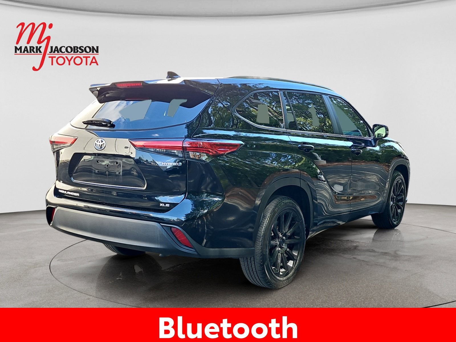 2023 Toyota Highlander Hybrid Bronze Edition