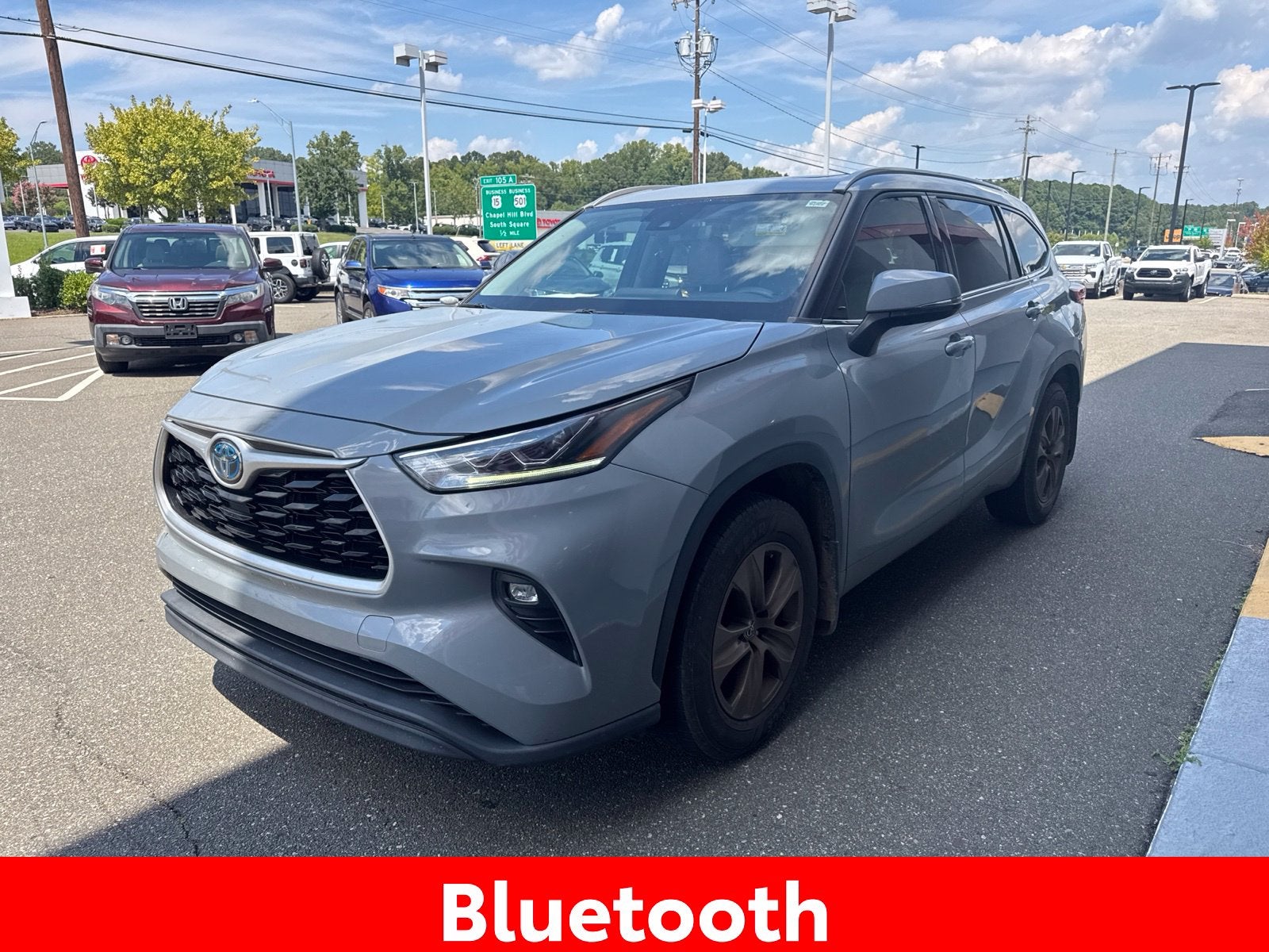 2022 Toyota Highlander Hybrid Bronze Edition