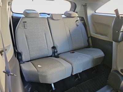 2021 Toyota Sienna LE 8 Passenger