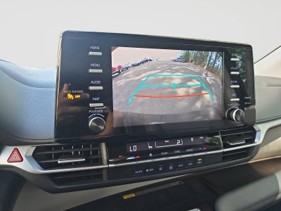 2021 Toyota Sienna LE 8 Passenger