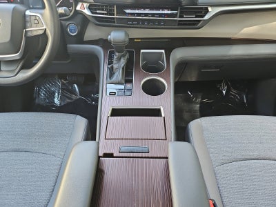 2021 Toyota Sienna LE 8 Passenger