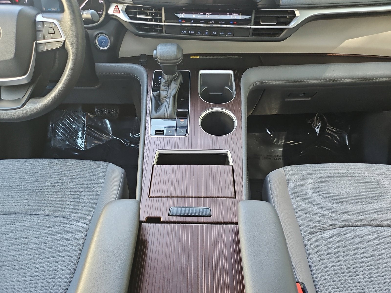 2021 Toyota Sienna LE 8 Passenger