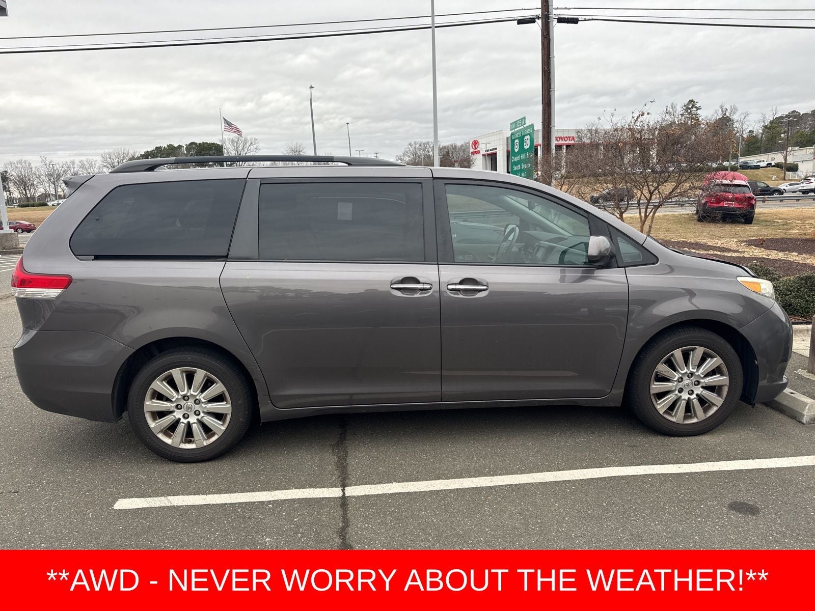 2013 Toyota Sienna XLE 7 Passenger