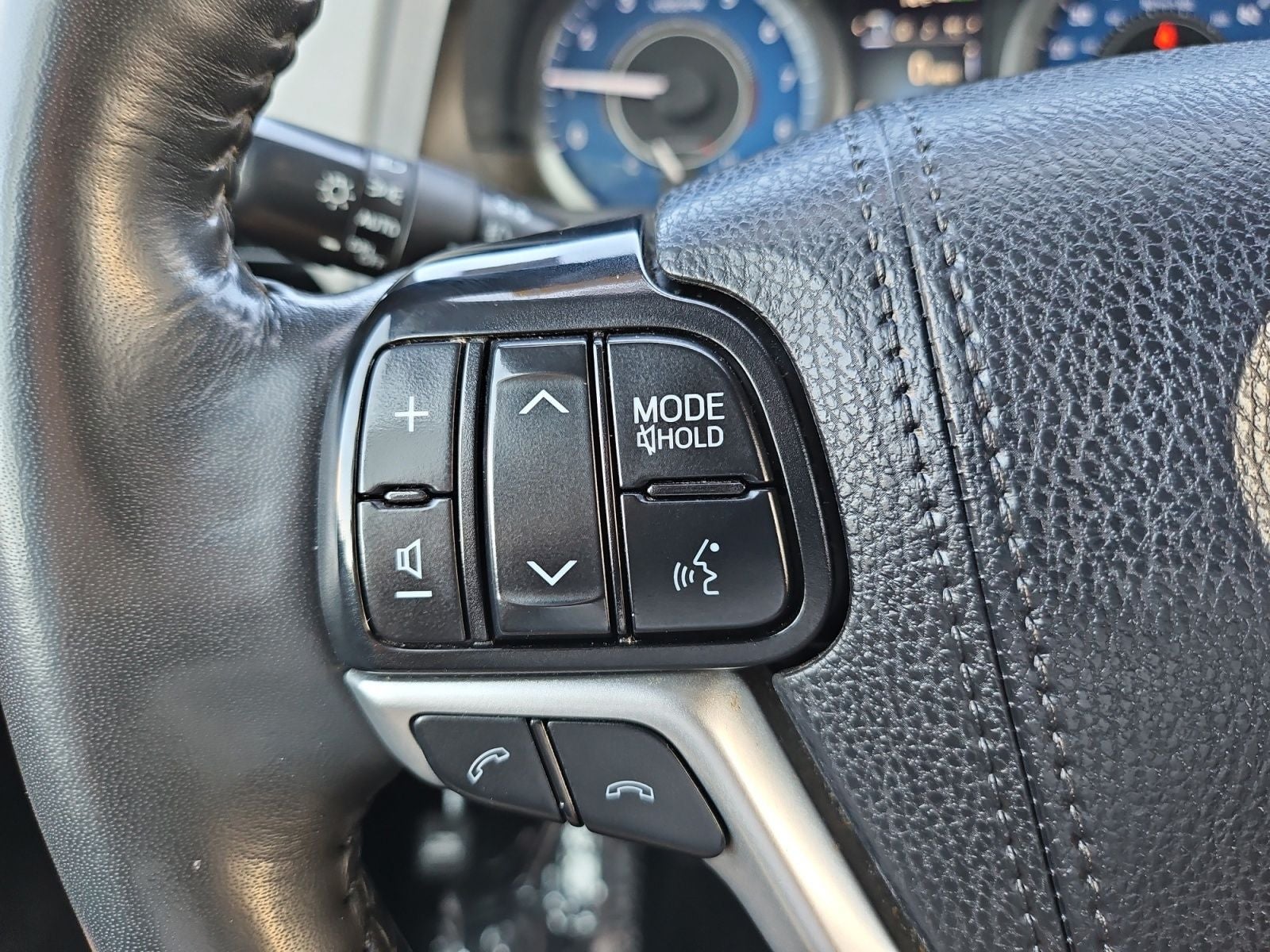 2020 Toyota Sienna Limited 7 Passenger