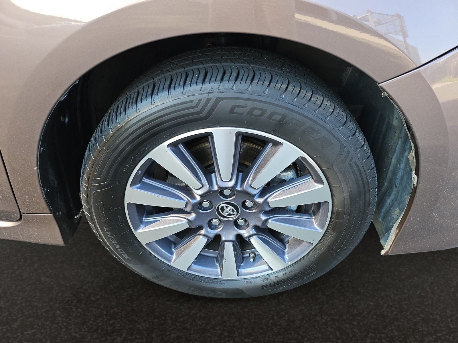 2020 Toyota Sienna Limited 7 Passenger