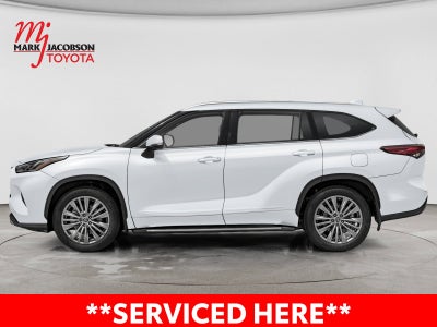 2026 Toyota Highlander Hybrid Platinum
