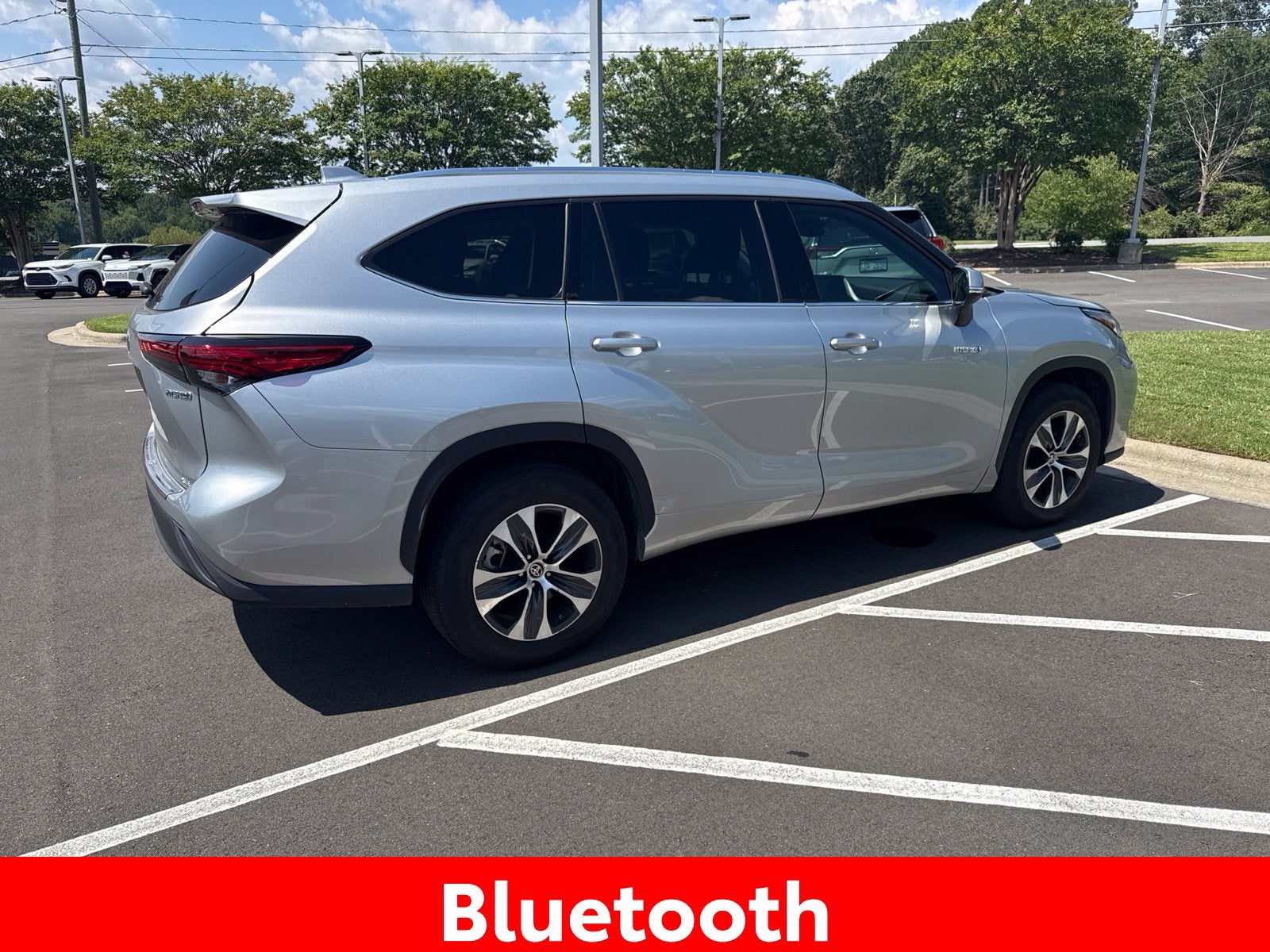 2021 Toyota Highlander Hybrid XLE