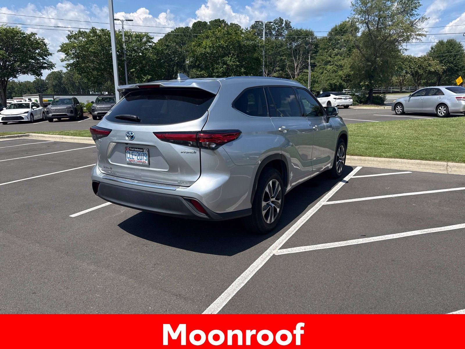 2021 Toyota Highlander Hybrid XLE