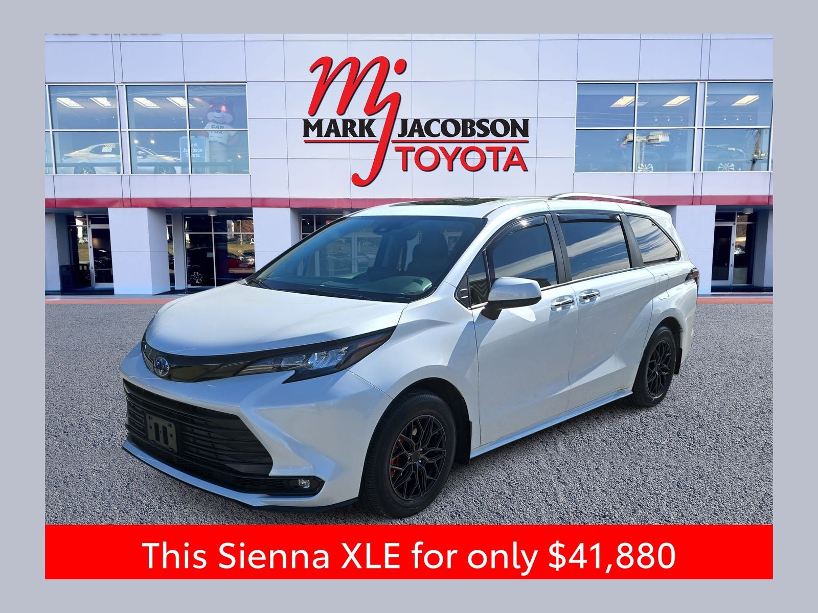 2024 Toyota Sienna XLE