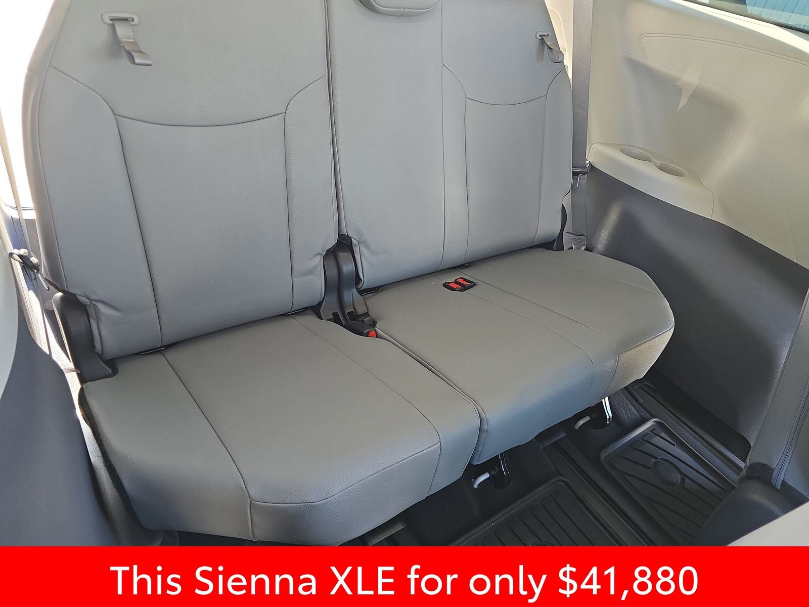 2024 Toyota Sienna XLE 7 Passenger