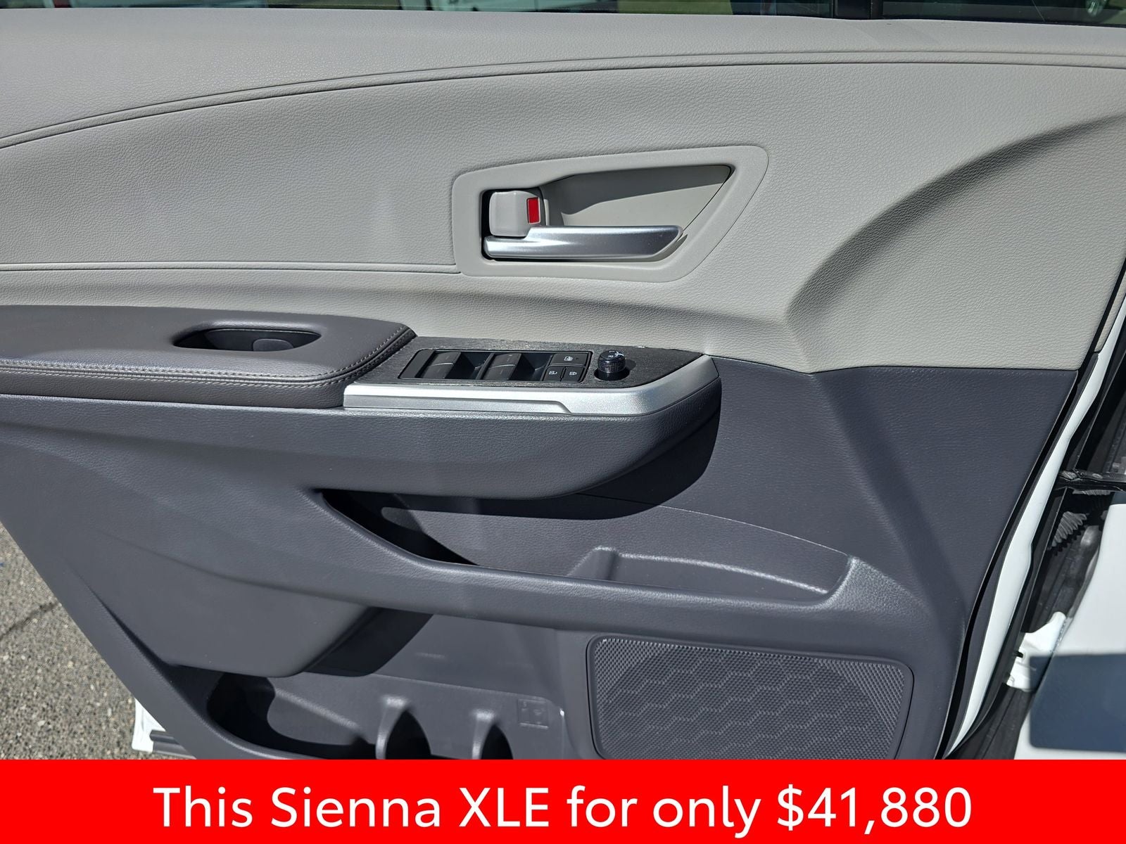 2024 Toyota Sienna XLE 7 Passenger